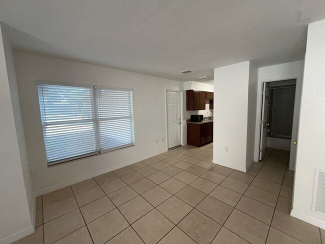 3071 Willow Bend Blvd in Orlando, FL - Building Photo - Building Photo