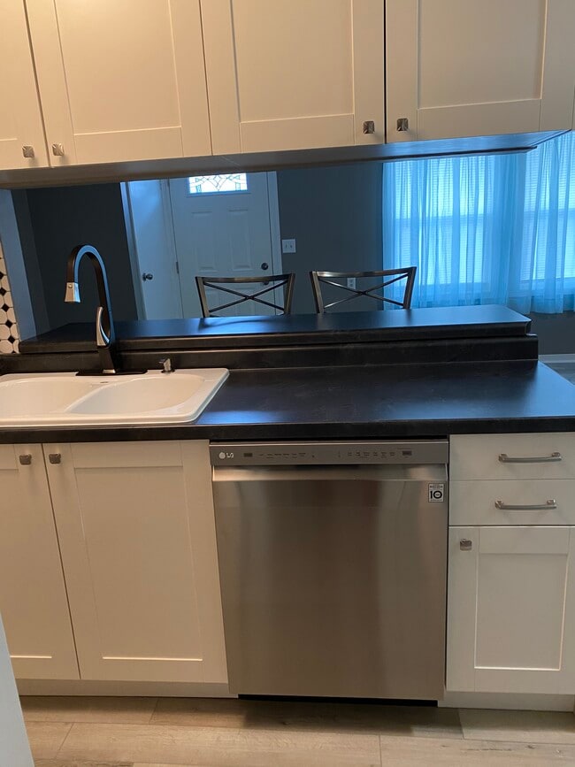 property at 403 W Boone St