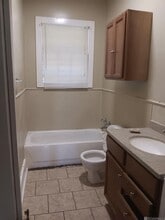 2227 KENTUCKY in Baton Rouge, LA - Foto de edificio - Building Photo