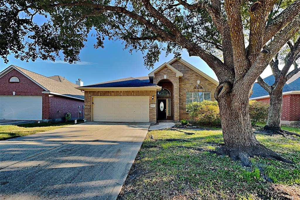 18522 Blanca Springs Court in Humble, TX - Foto de edificio