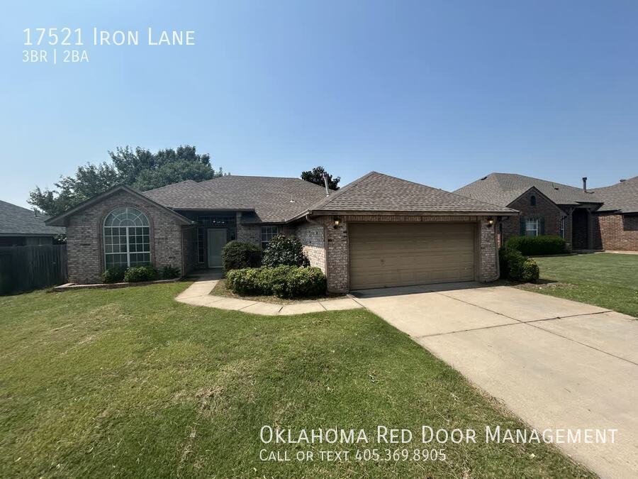 17521 Iron Ln in Edmond, OK - Building Photo
