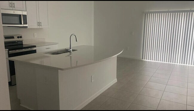 3606 Mayfair St in Kissimmee, FL - Building Photo - Building Photo