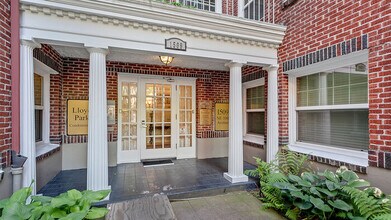 1509 NE 10th Ave, Unit 301 in Portland, OR - Building Photo - Building Photo