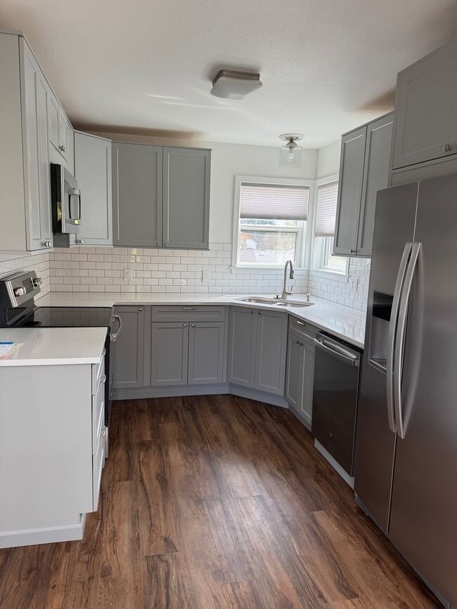 property at 1421 NE Dallas St
