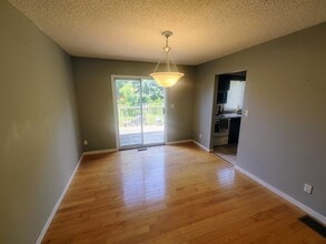 745 Selkirk Rd in Kingston, ON - Building Photo - Building Photo