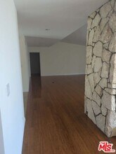 1156 Las Pulgas Pl in Los Angeles, CA - Building Photo - Building Photo