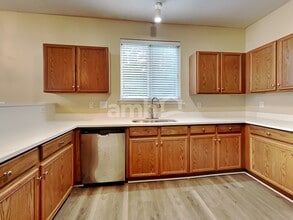 185 Chemistry Cir in Ladson, SC - Building Photo - Building Photo