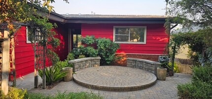 141 E 11th Ave in Escondido, CA - Building Photo - Building Photo