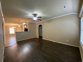 2633 Chapel Creek Dr in Benton, AR - Building Photo - Building Photo