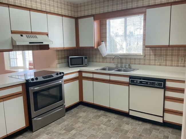 604 Gleneagles Dr in Myrtle Beach, SC - Building Photo - Building Photo