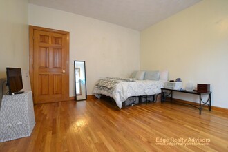 164 Kelton St, Unit 2 in Boston, MA - Building Photo - Building Photo