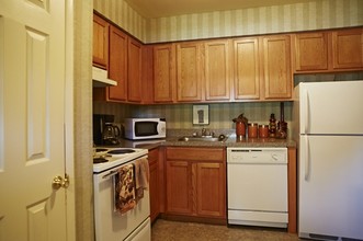 Valley Ridge Apartments in Trexlertown, PA - Building Photo - Interior Photo