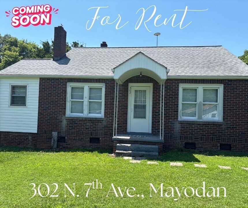 302 N 7th Ave in Mayodan, NC - Building Photo