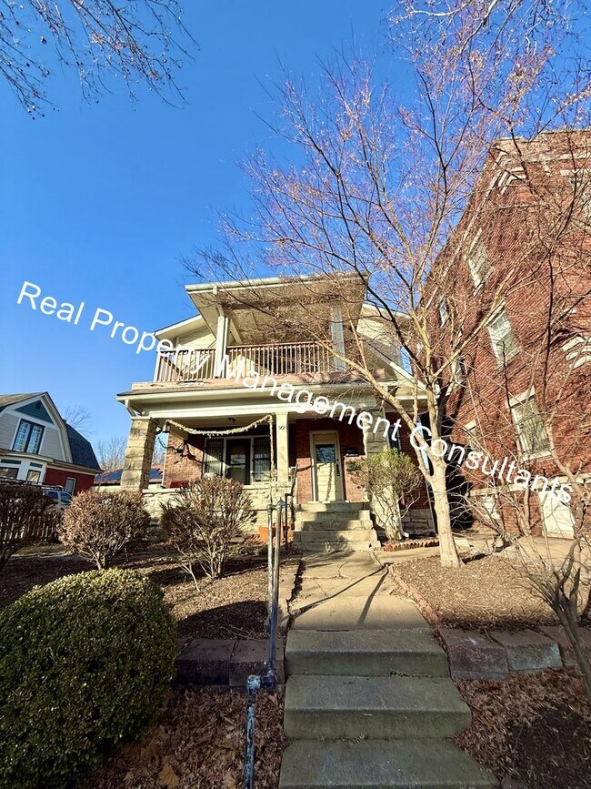 908 E 41st St in Kansas City, MO - Building Photo - Building Photo