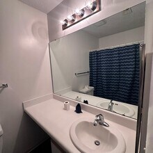 1241 University Ct, Unit 204 in Raleigh, NC - Building Photo - Building Photo