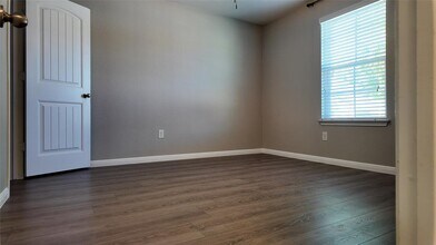 11221 Bachman Dr in Austin, TX - Building Photo - Building Photo