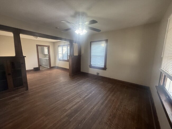 2824 Des Moines St in Des Moines, IA - Building Photo - Building Photo