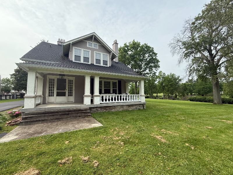 1990 Old Paris Rd in Lexington, KY - Building Photo