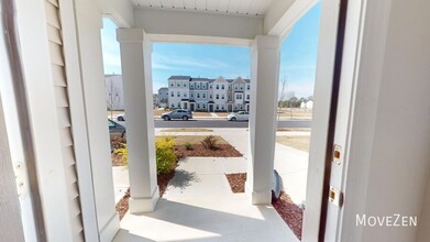 2443 Chert Ln in Raleigh, NC - Foto de edificio - Building Photo