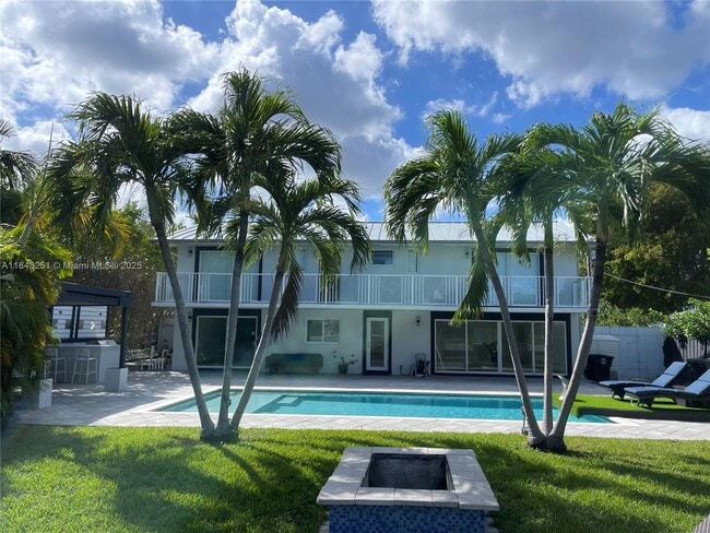 property at 2067 NE 121st Rd