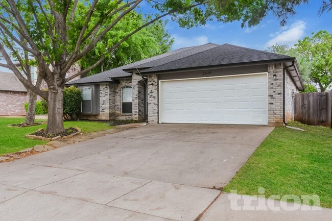 2520 Clovermeadow Dr