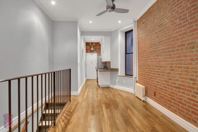 60 Avenue B