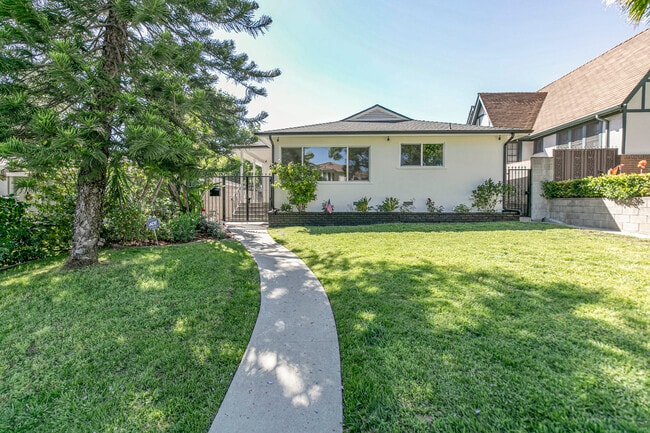 property at 1061 E Santa Anita Ave