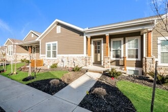 16161 Fontana St in Stilwell, KS - Building Photo - Building Photo