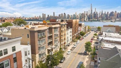 34 48th St in Weehawken, NJ - Building Photo - Building Photo