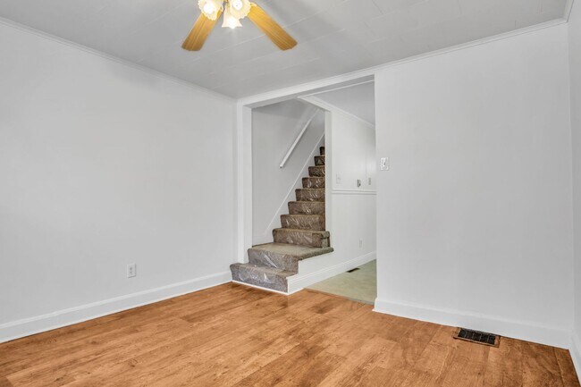 322 W Penn St in Carlisle, PA - Building Photo - Building Photo