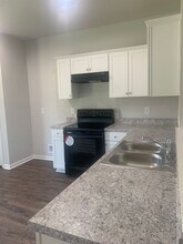 34 Knoll Wy in Lincoln, AL - Building Photo - Building Photo