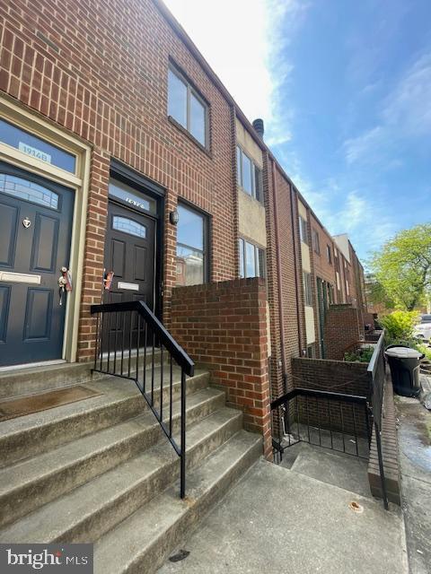property at 1916 Rodman St