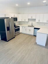 2208 SW 3rd Ave in Fort Lauderdale, FL - Building Photo - Building Photo