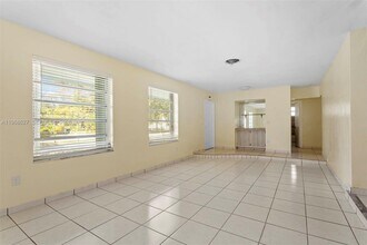 12905 NE 4th Ave in North Miami, FL - Building Photo - Building Photo