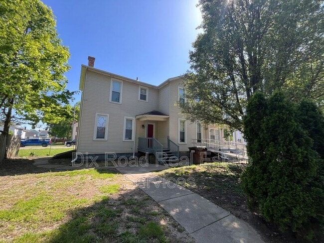 227 S Broad St in Middletown, OH - Building Photo - Building Photo