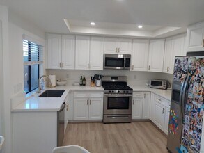 17527 Ashburton Rd in San Diego, CA - Building Photo - Building Photo