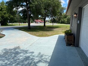 1331 SE 169th Terrace Rd in Silver Springs, FL - Building Photo - Building Photo