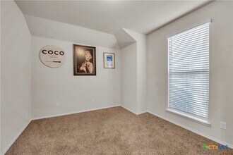 5577 Perdita Dr in Belton, TX - Building Photo - Building Photo