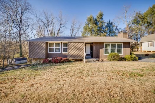 5013 Emerald Dr in Kingsport, TN - Foto de edificio - Building Photo