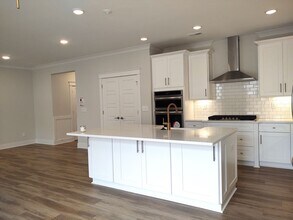 4013 Belle Landing Rd in Charlotte, NC - Building Photo - Building Photo