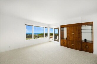 33 Montecito Dr in Newport Beach, CA - Building Photo - Building Photo