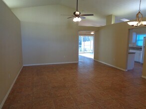 11706 Leda Ln in New Port Richey, FL - Building Photo - Building Photo