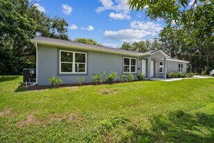1740 Magnolia St in Bartow, FL - Building Photo