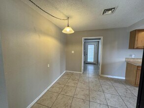 1345 Agate Ave in Bullhead City, AZ - Building Photo - Building Photo