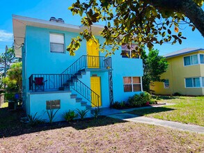 6624 5th Ave N, Unit 1 in St. Petersburg, FL - Building Photo - Building Photo