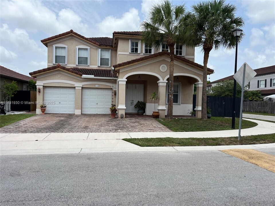 9140 SW 153rd Ave in Miami, FL - Building Photo