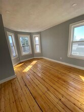 289 Windsor St, Unit 1 in Cambridge, MA - Building Photo - Building Photo