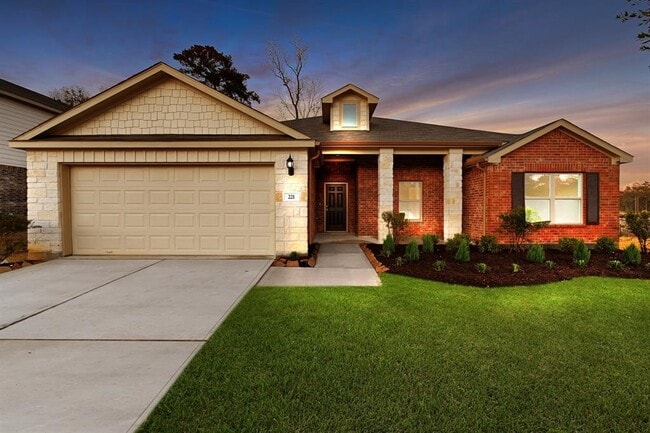 property at 221 Stalwart Hl Trl
