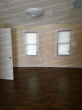 2420 Chicago Ave, Unit 1-415 in Knoxville, TN - Foto de edificio - Building Photo