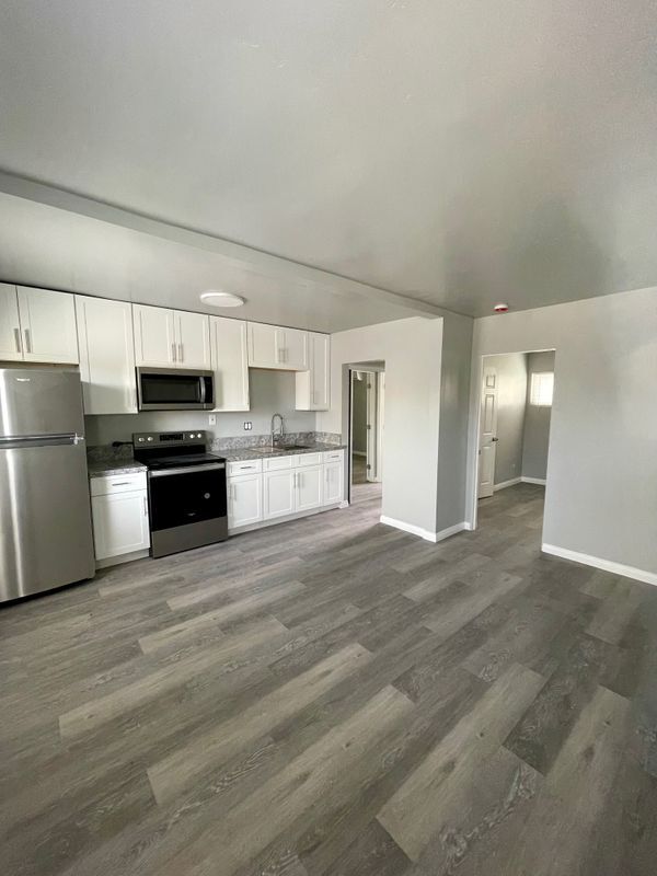 2883 Logan Ave in San Diego, CA - Building Photo - Building Photo